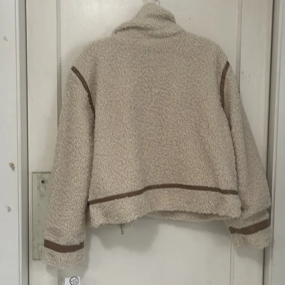 Maralyn Faux Shearling/leather SHERPA jacket NWT - Picture 4 of 4